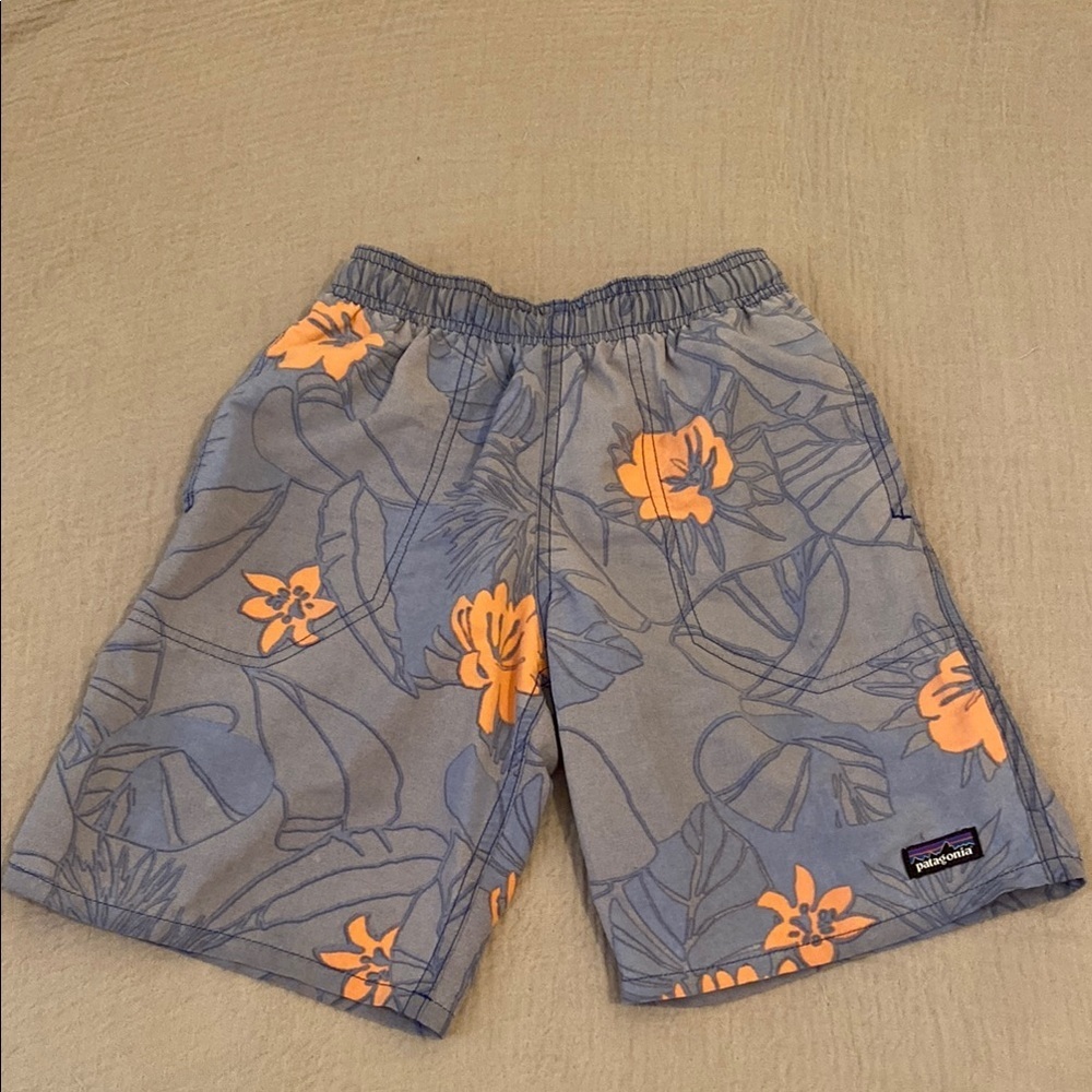 Patagonia Kids' Floral Gray and Orange Shorts . Size S